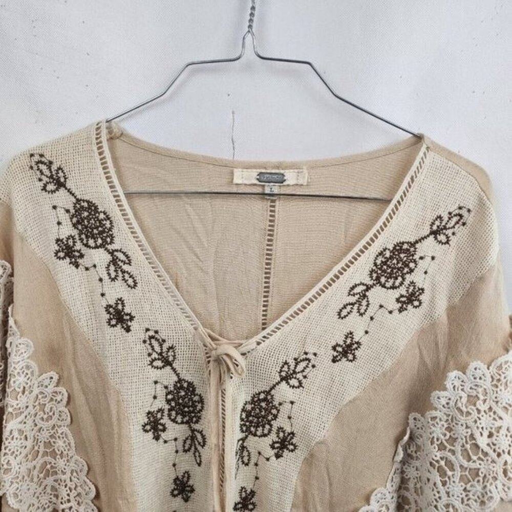 Gimmicks Womens BOHO Cottagecore Top Size Large Beige Embroidered Lace Festival - Picture 2 of 11